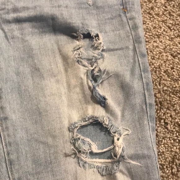 Jeans - Picture 7 of 8